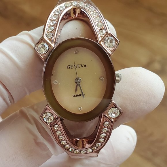 Geneva watch - Picture 1 of 4
